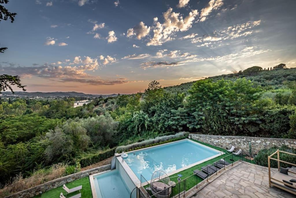 Luxury Villa Tolomei Gucci With Spa 산 자코포 알 지오네 외부 사진