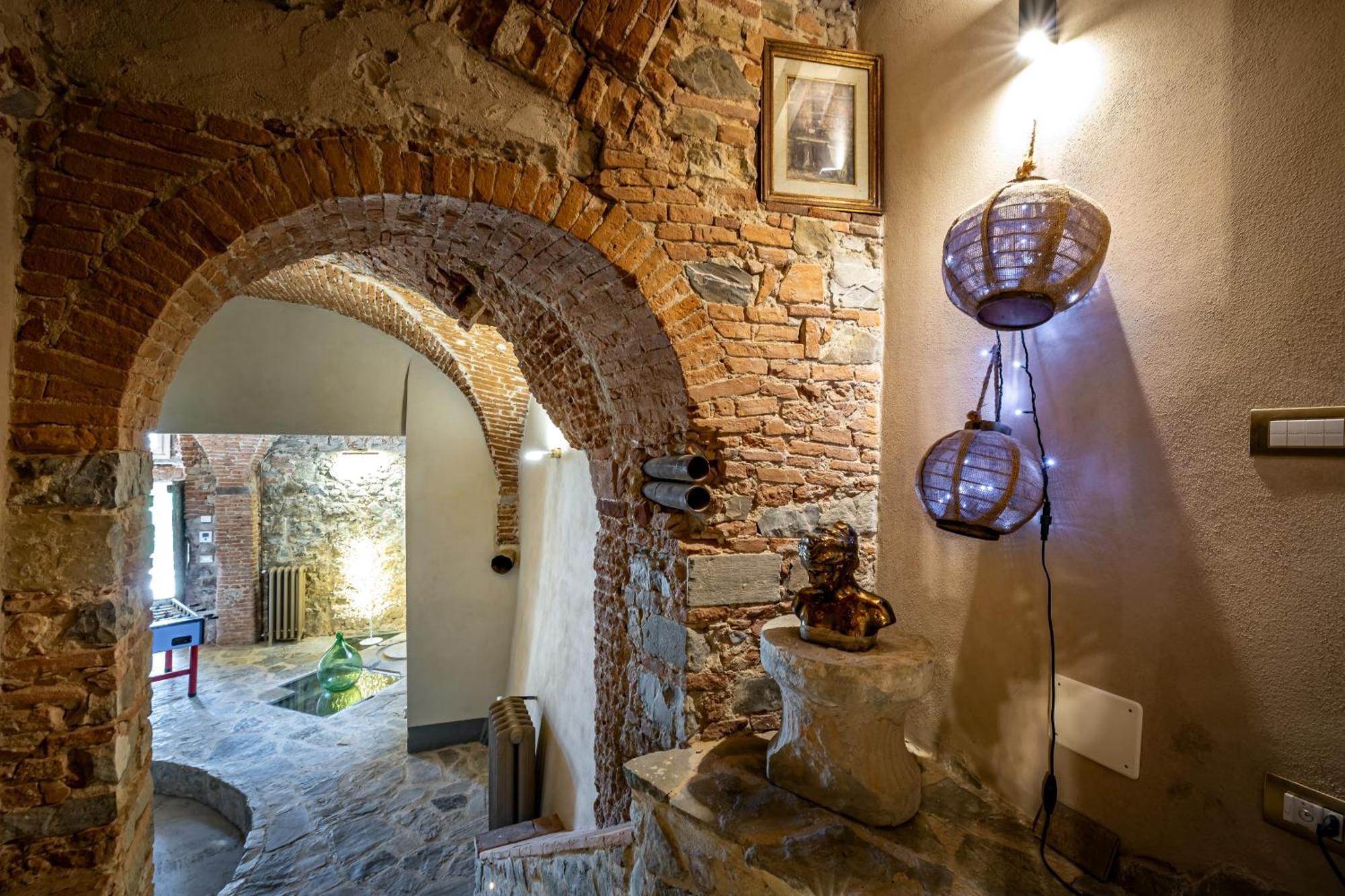 Luxury Villa Tolomei Gucci With Spa 산 자코포 알 지오네 외부 사진