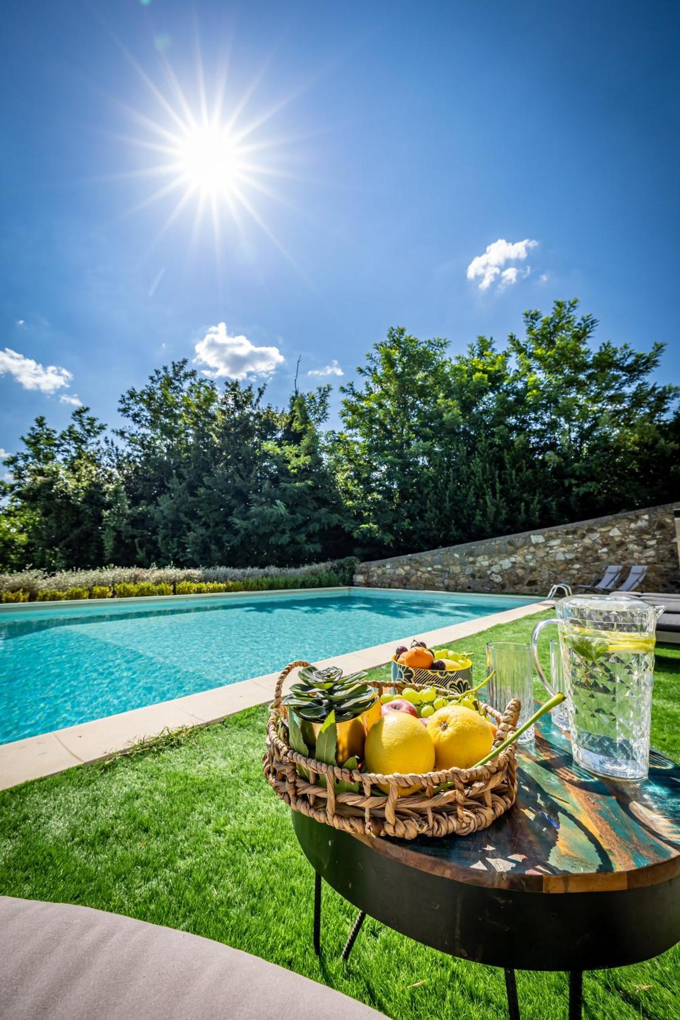 Luxury Villa Tolomei Gucci With Spa 산 자코포 알 지오네 외부 사진